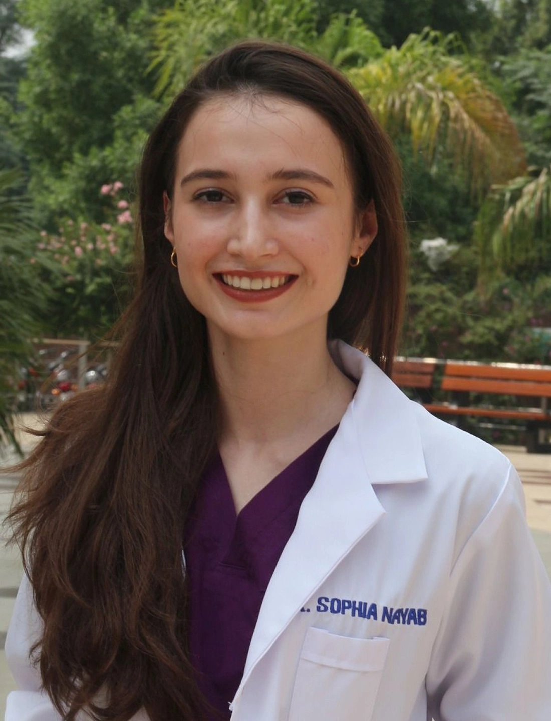 Dr. Sophia Nayab